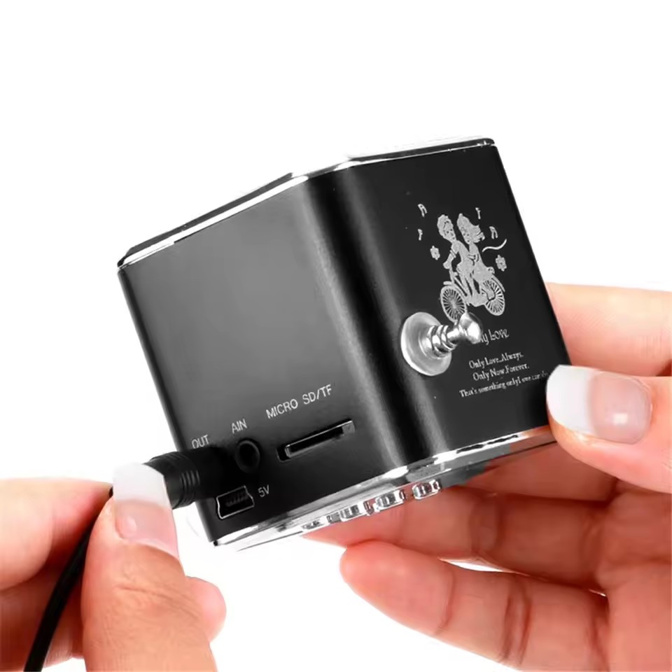 Wireless Radio FM Bluetooth Sp - Audio Music Center recension och pris